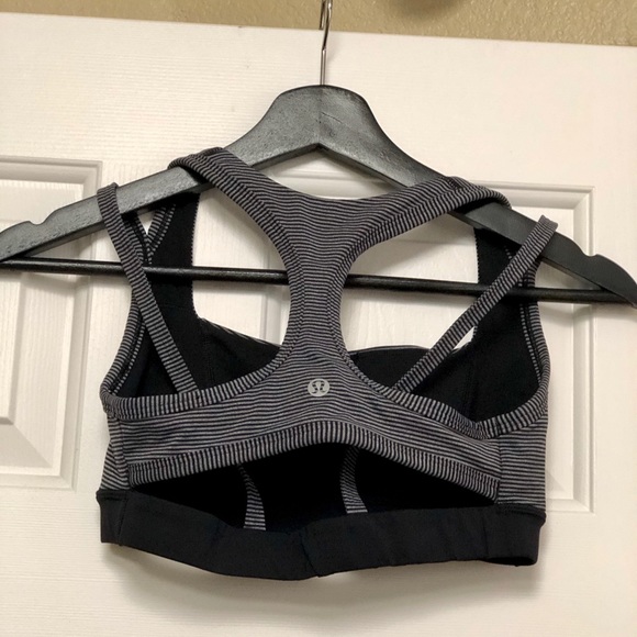 Lululemon Sports Bra - Picture 4 of 7